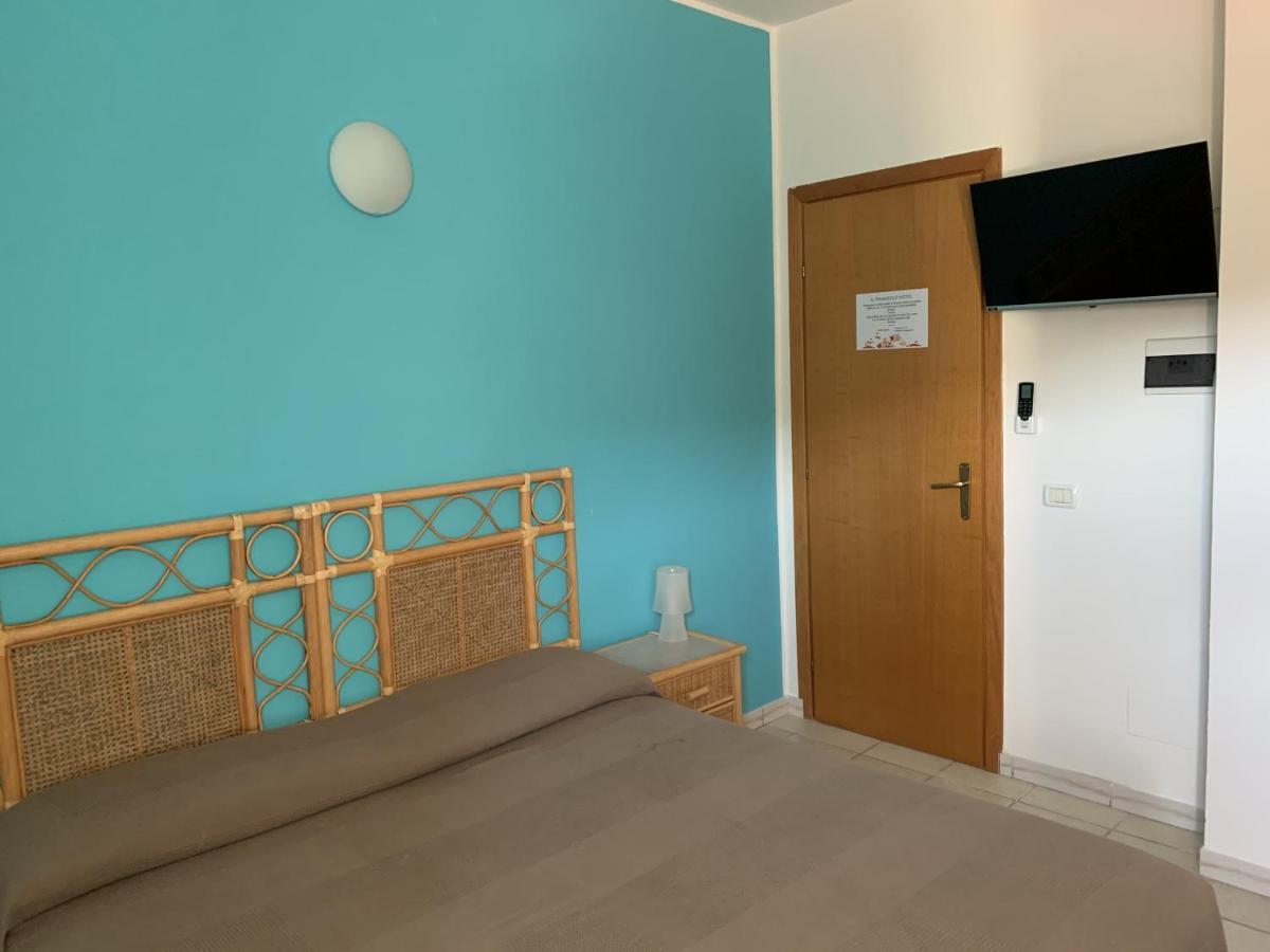 Hotel Il Triangolo Agnone Bagni Exteriör bild