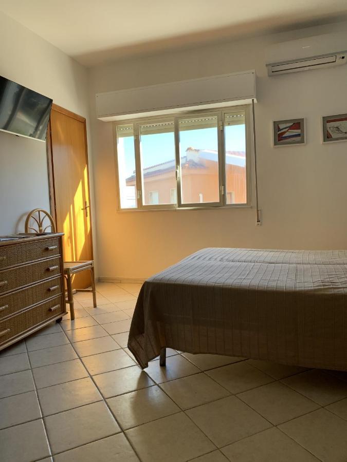 Hotel Il Triangolo Agnone Bagni Exteriör bild